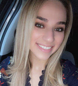 Meet your Posher, Vicky